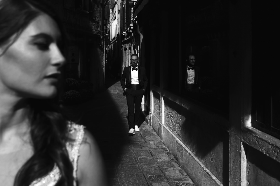 Sessione fotografia post-wedding a Venezia. Servizio per Elisa e Luca. Street Wedding Photography, fotografo di matrimonio Venezia Padova Treviso Veneto 20