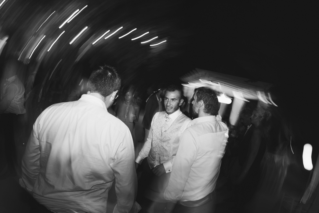 Fotografia degli invitati, con effetto mosso. Servizio fotografico di matrimonio SWP a Portogruaro